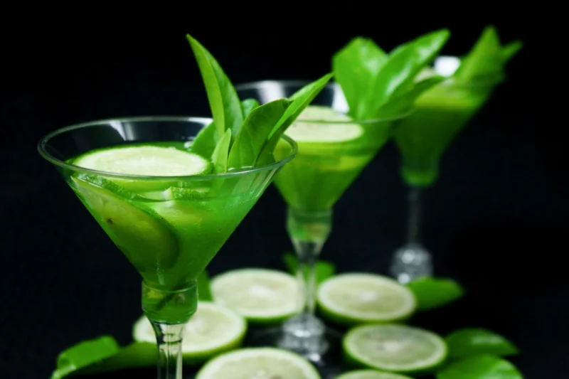 Alkolsüz Bar Standı · Kapsamlı · 5 Saat: kokteyl servisi
