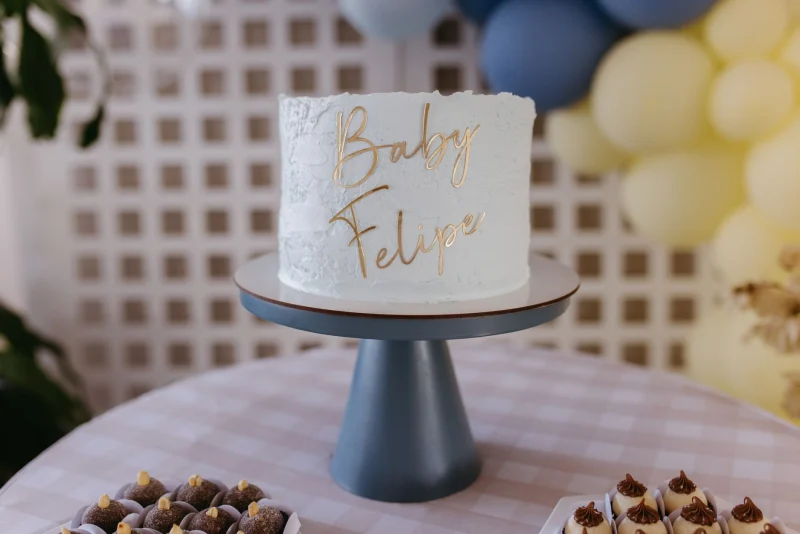 Kapsamlı Gala Baby Shower · Otel Mekanı + Kapsamlı Servis: balon süslemesi ve pasta