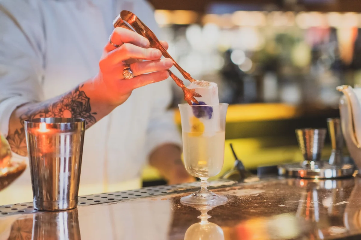 Barmen Kiralama uygulamasını gösteren etkinlik görseli