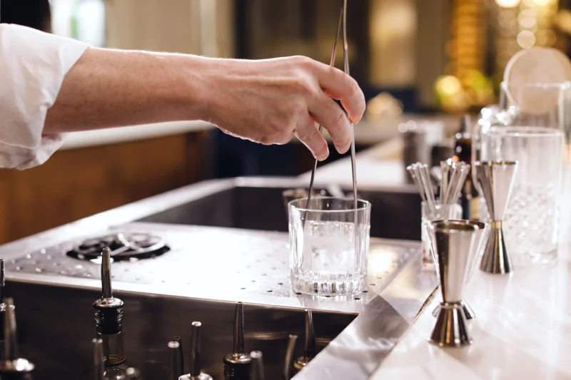 Temel Kapsam · 4-6 Saat: barmen