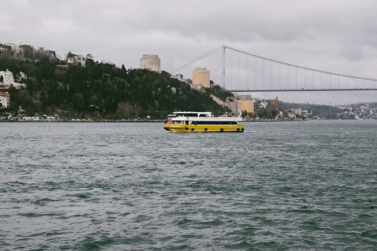 Boğaz Turu Tekne Kiralama hizmetinin verildiği bir etkinlikten kare