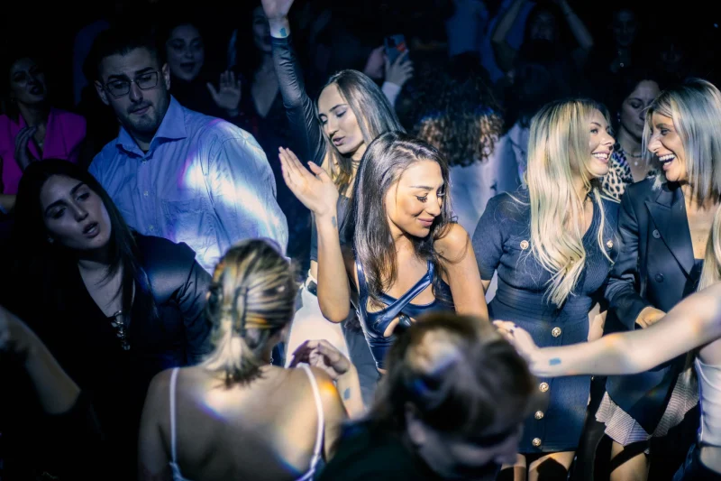 Ritim Orkestrası · 3 Müzisyen: gece