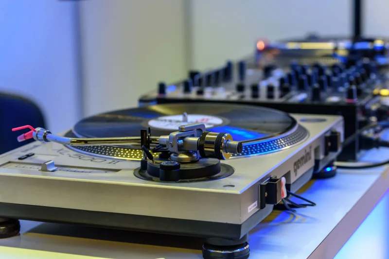 DJ Party Mix: DJ pikabı ve DJ performansı