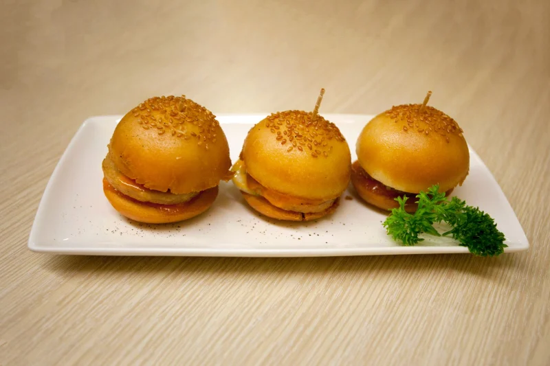 150 Adet Junior Burger için etkinlik görseli