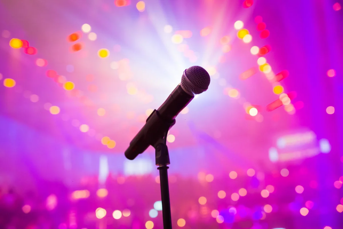 Karaoke Sistemi Kiralama uygulamasını gösteren etkinlik görseli