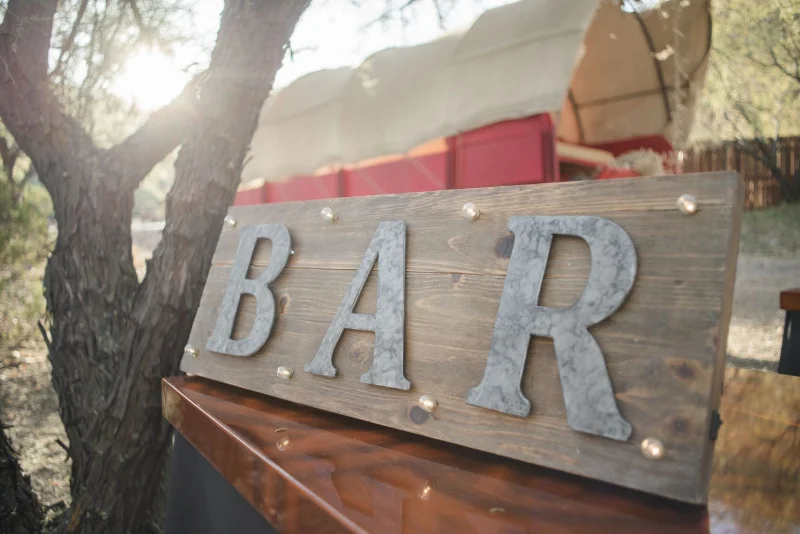 Günlük · Tek Bar + Barmen: masa düzeni