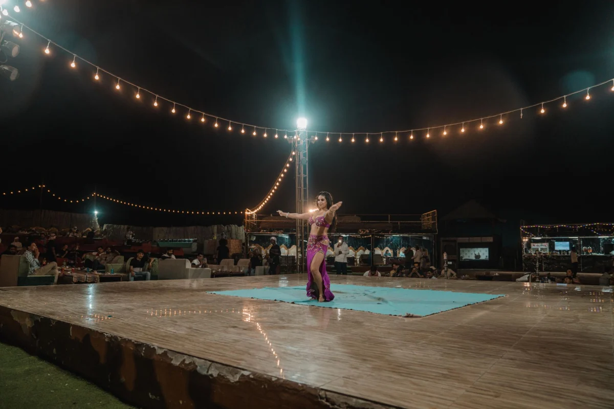 Oryantal Dansöz Kiralama hizmetinin verildiği bir etkinlikten kare