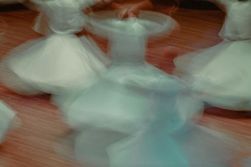 Kurumsal Semazen Grubu · Canlı Müzik + Dans Eşliği, 40 Dakika: semazen gösterisi ve semazen